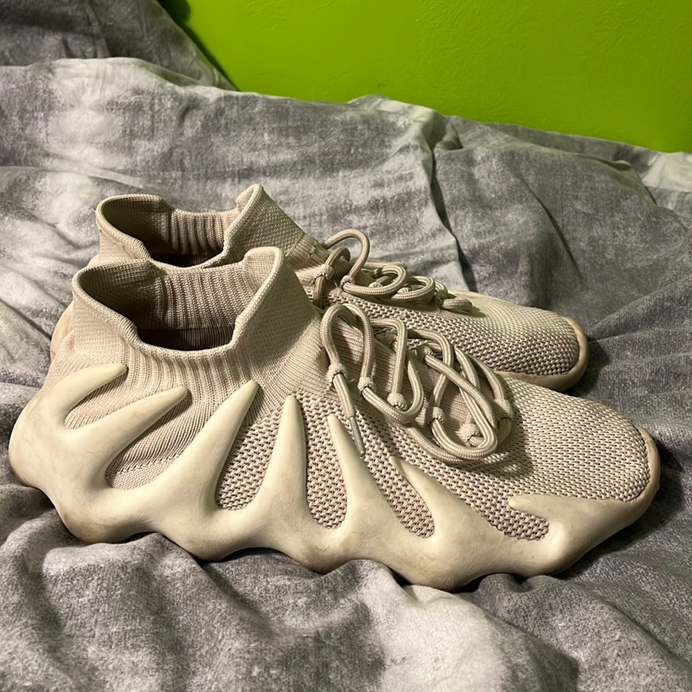 Used Yeezy 450 (Size: 12)
